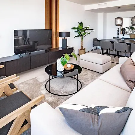 Lme144a Spacious & Luxury Family * エステポナ